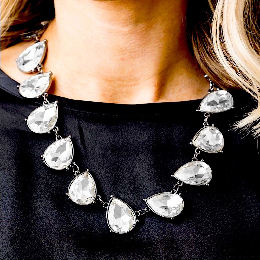 🔥🔥🔥MYSTIQUE-Paparazzi Exclusive Zi Collection 2019-RETIRED and SOLD OUT